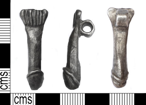 A detective found a flaccid Roman phallus without testicles in the form of a pendant